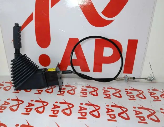 Cụm Thắng Tay Xe Xúc Lonking 833 Chính Hãng