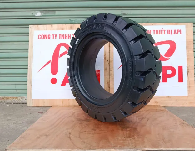  28x9-15  lốp Đặc Xe Nâng Sheng An SA65