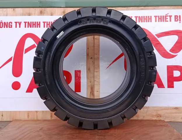 28x9-15  lốp Đặc Xe Nâng Sheng An SA65