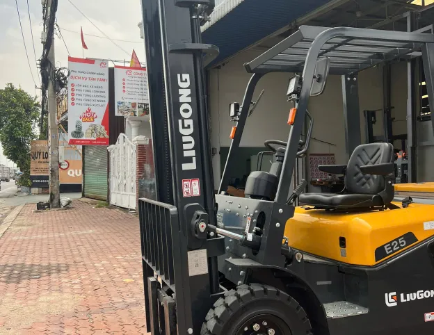 Xe nâng dầu Liugong CPCD25E sản xuất 2025
