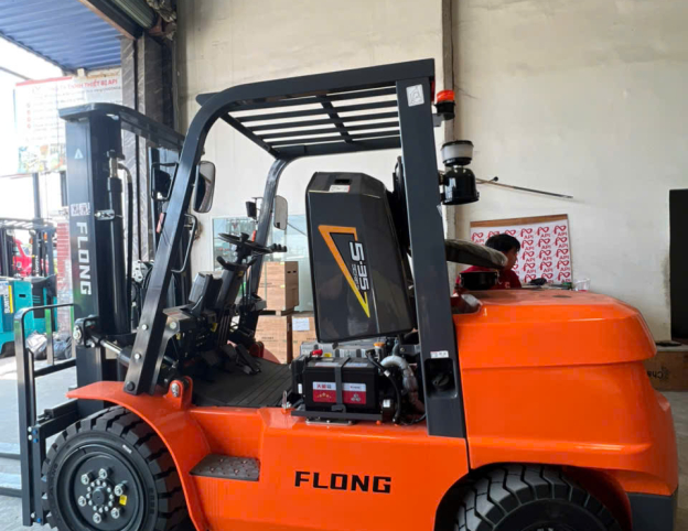 Xe Nâng Dầu Flong CPCD35-5 Tải Trọng 3.5 Tấn